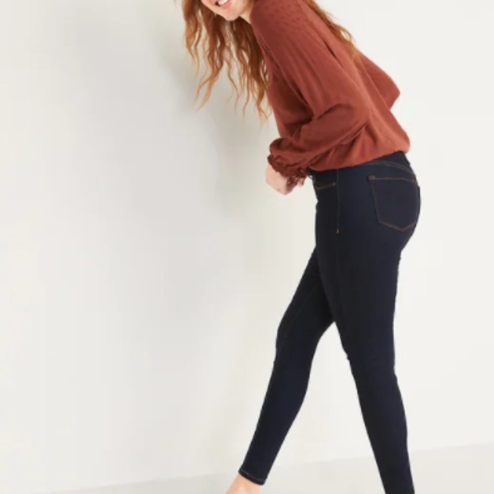 Old Navy Rockstar Mid-Rise Jeans Sz 18 - Picture 2 of 8